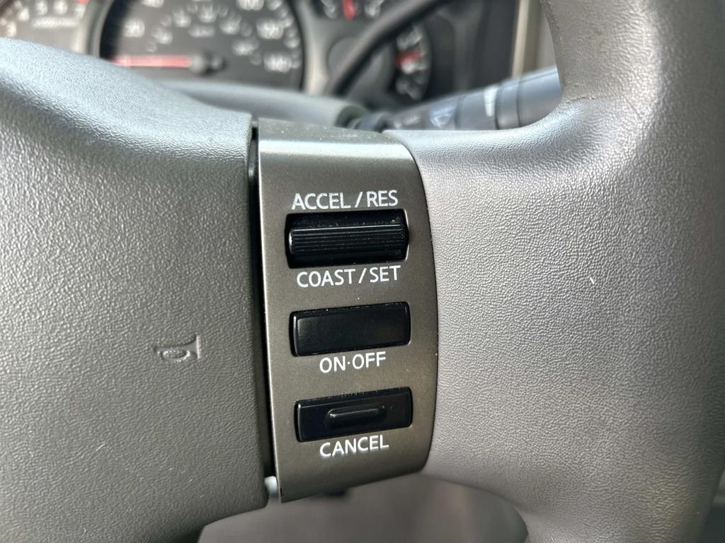 Used 2006 Red Alert Nissan XE image 20