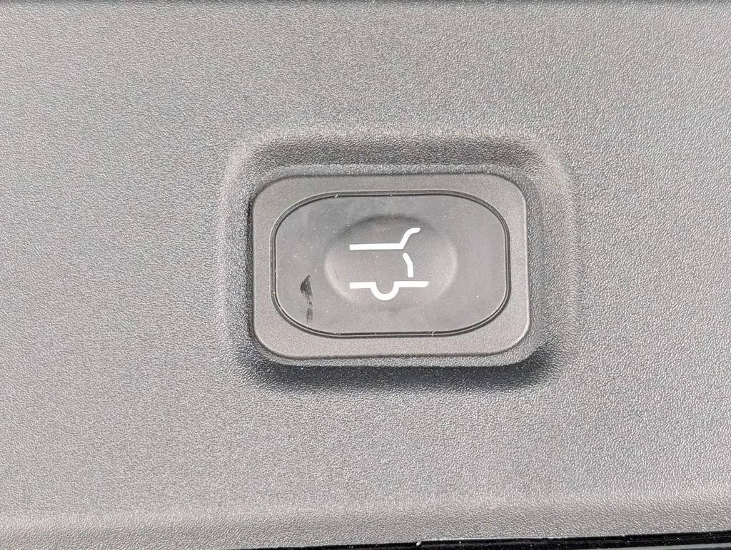 New 2026 Agate Black Metallic Ford Active image 24
