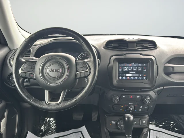 Used 2020 Gray Jeep Limited image 11