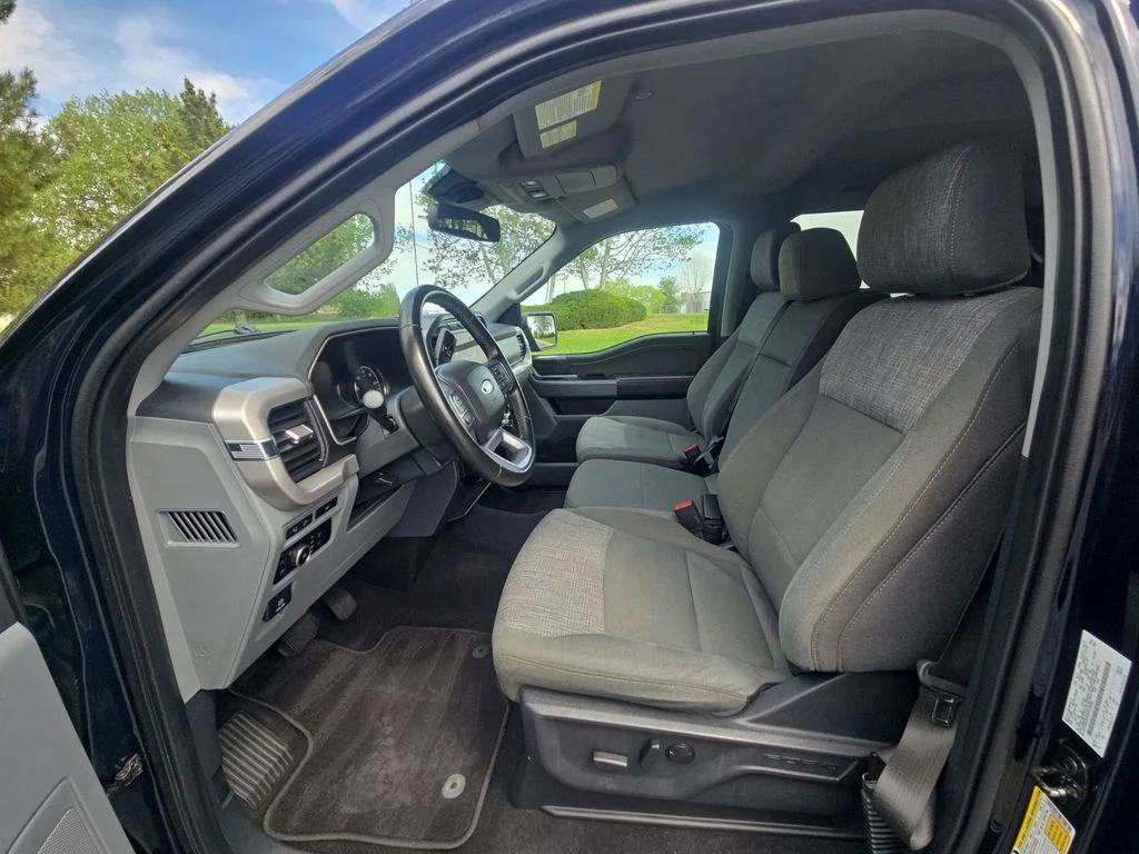 Used 2023 Blue Metallic Ford XLT image 25