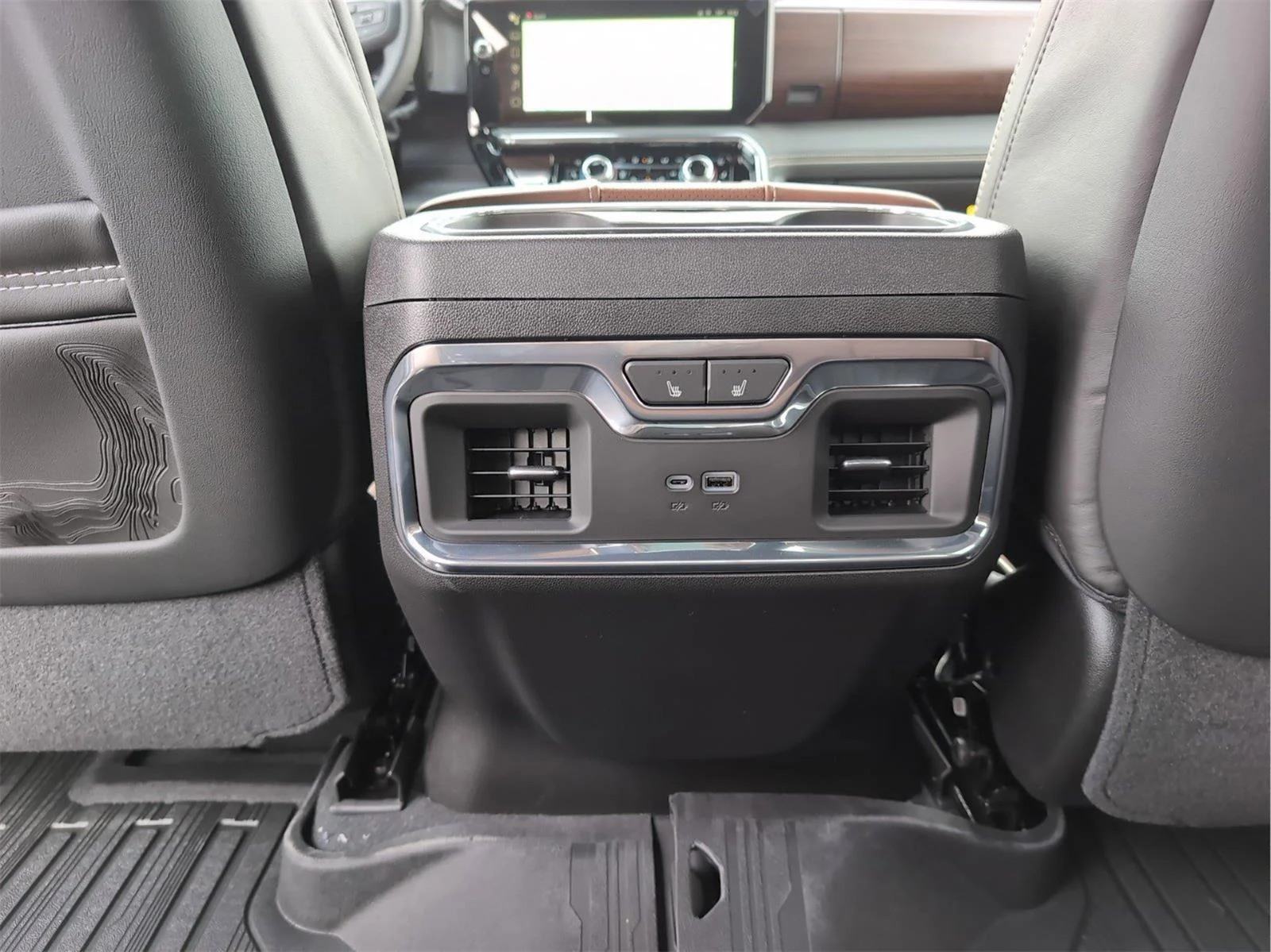 New 2026 Glacier White Tricoat GMC Denali Ultimate image 22