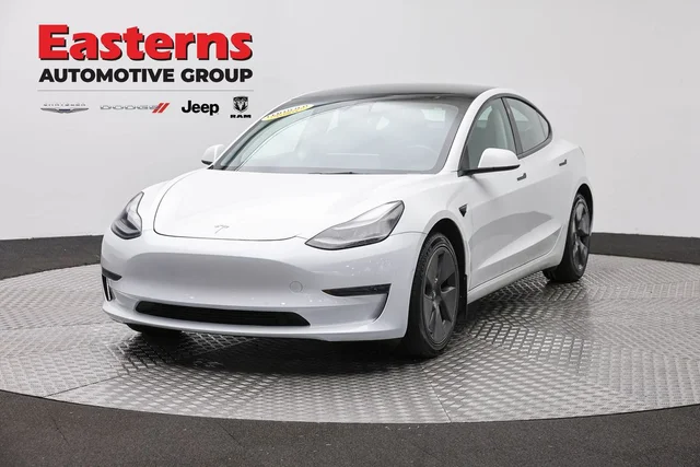 2021 Tesla Model 3 Standard Range Plus