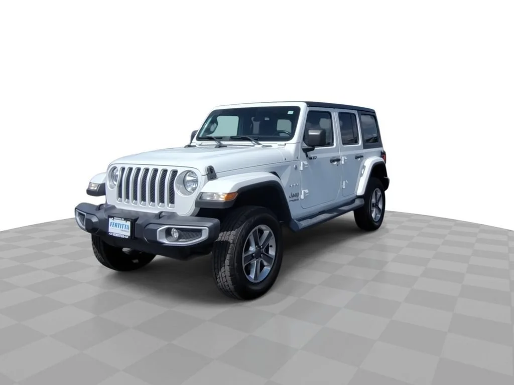 Used 2021 White Jeep Sahara 4x4 image 3