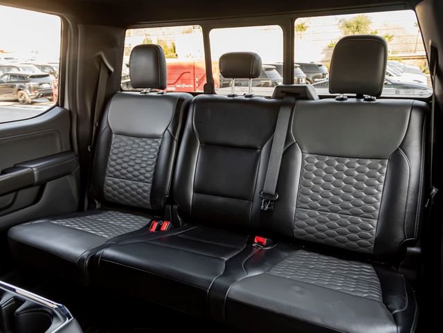 Used 2022 Space White Metallic Ford XLT image 32