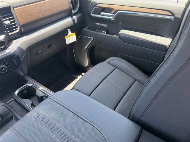 2026 Chevrolet Silverado 1500 High Country - Photo 19