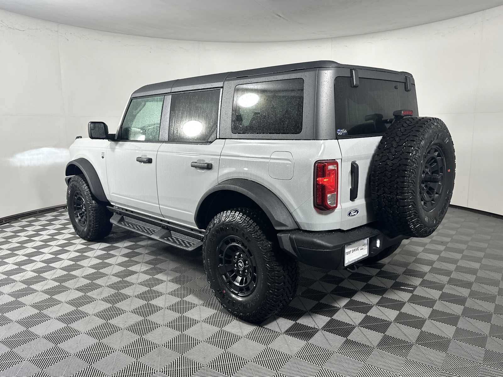 New 2026 Avalanche Gray Ford Big Bend image 6