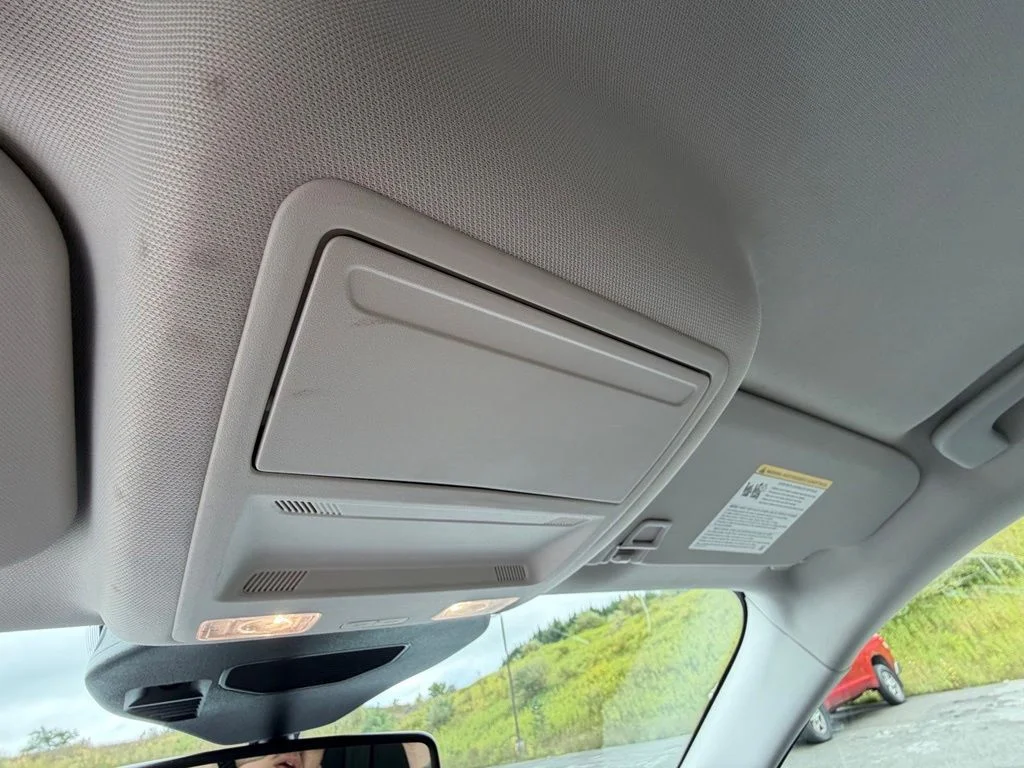 Used 2025 Silver Ford Platinum image 24