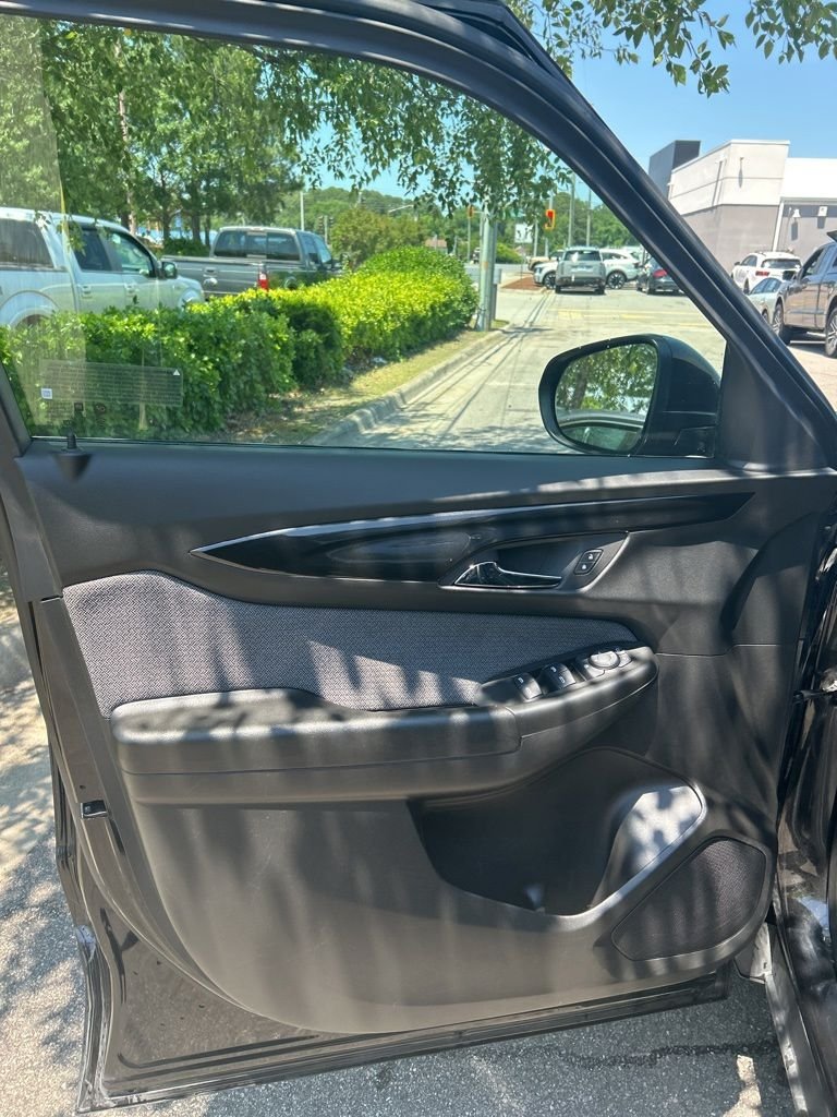 Used 2025 Black Chevrolet LT image 11