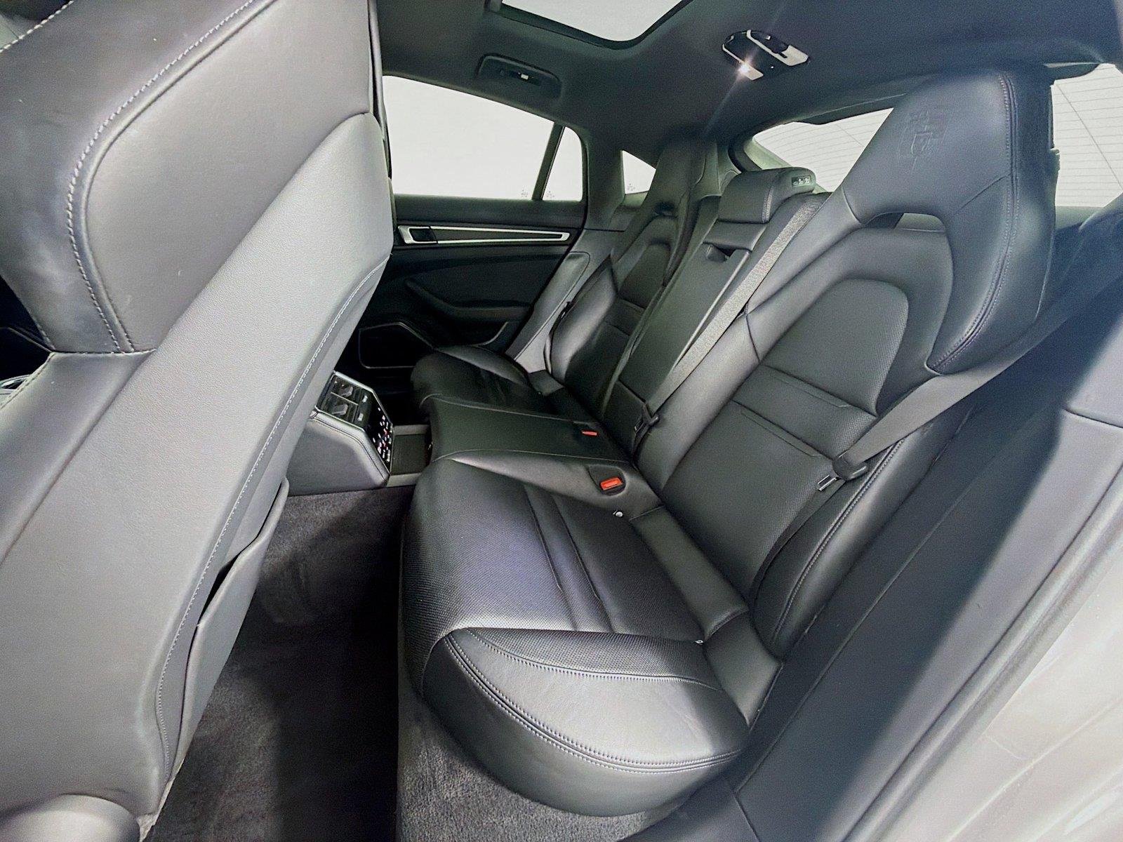 Used 2023 GT Silver Metallic Porsche Platinum Edition image 22