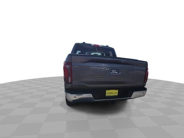Used 2025 Gray Ford LARIAT image 7