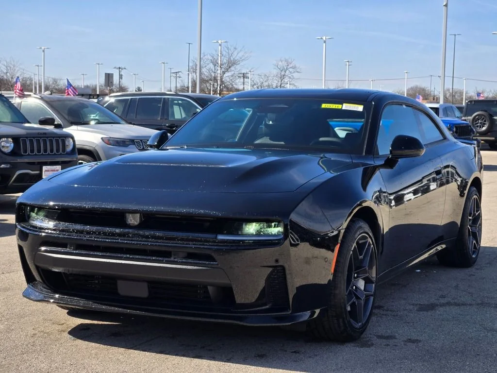 New 2026 Diamond Black Crystal Pearlcoat Dodge Scat Pack image 4