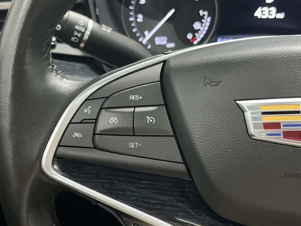 Used 2024 Stellar Black Metallic Cadillac Premium Luxury image 18