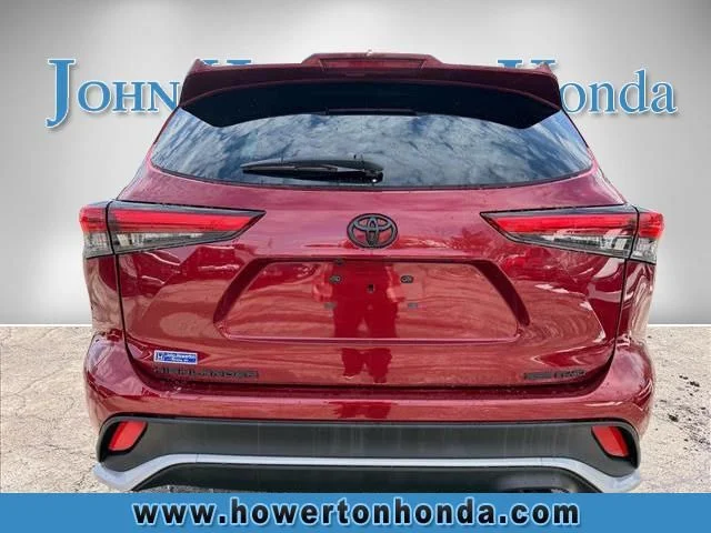 Used 2022 Red Toyota XSE image 5