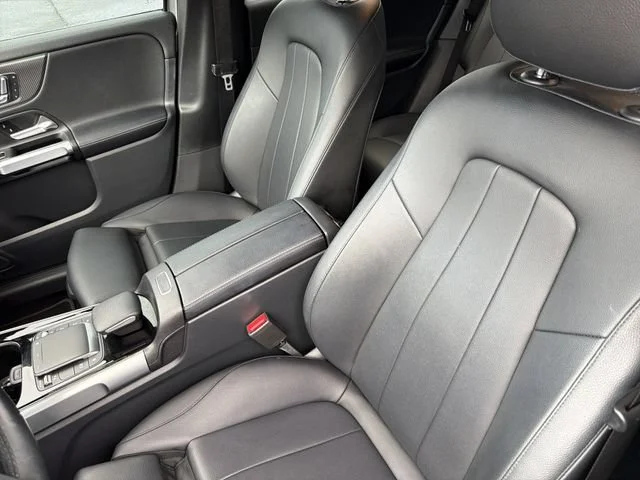 Used 2022 Gray Mercedes-Benz 4MATIC® image 16
