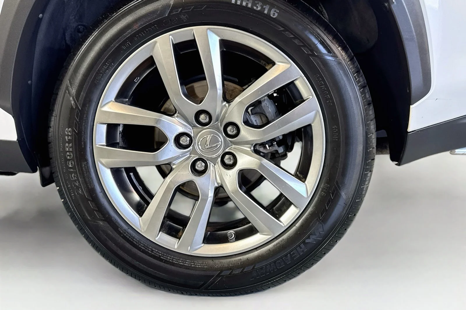 Used 2015 Eminent White Pearl Lexus  image 30