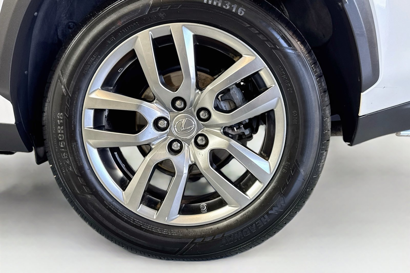 Used 2015 Eminent White Pearl Lexus  image 30