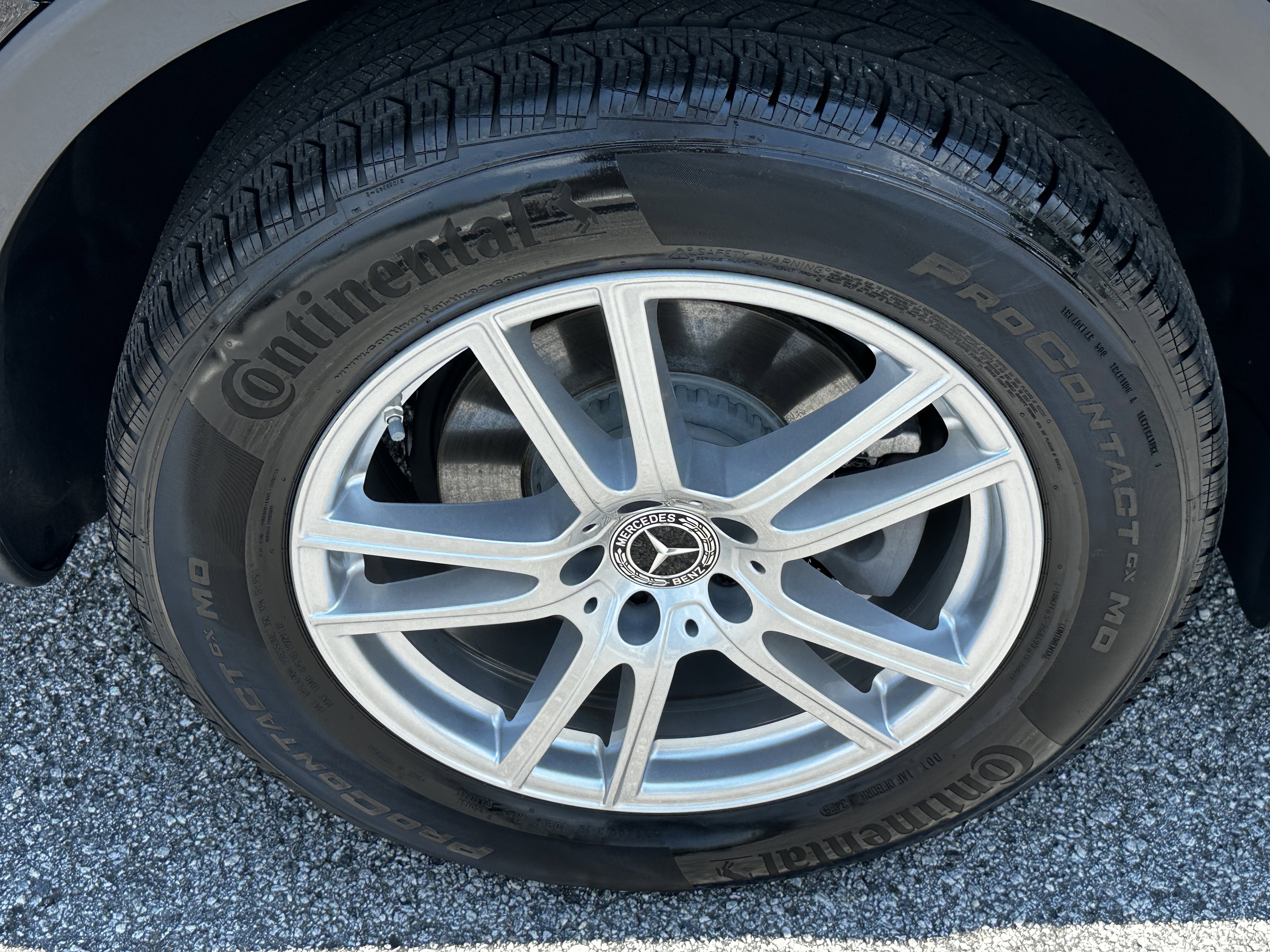 Certified Used 2026 Black Mercedes-Benz GLC 300 image 20