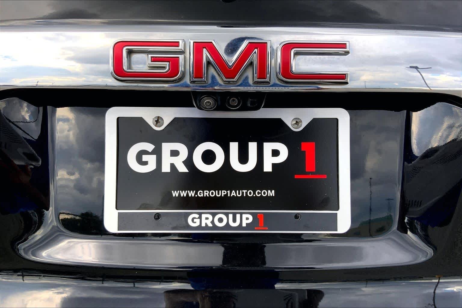 Used 2021 Ebony Twilight Metallic GMC Denali image 30