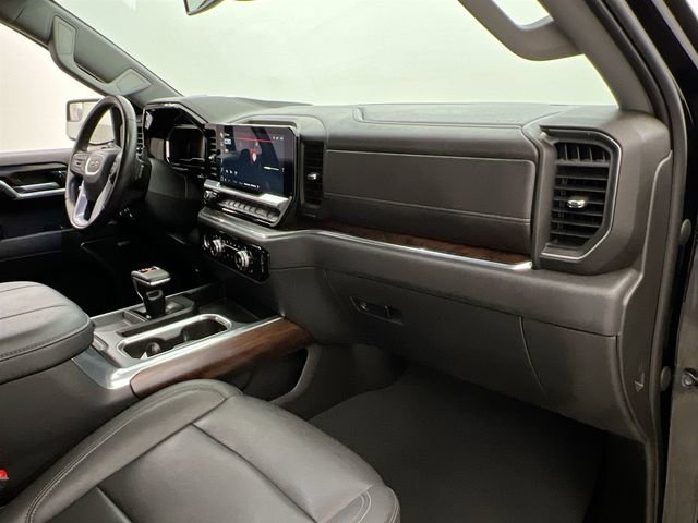 2023 GMC Sierra 1500 SLT - Photo 13