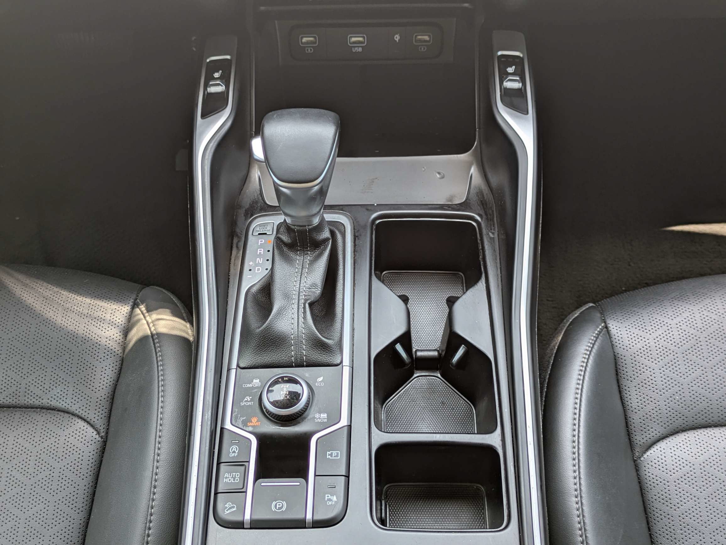 Certified Used 2022 Ebony Black Kia X-Line EX image 21
