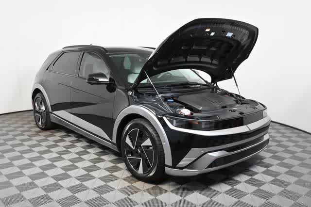 New 2026 BLACK HYUNDAI LIMI image 10