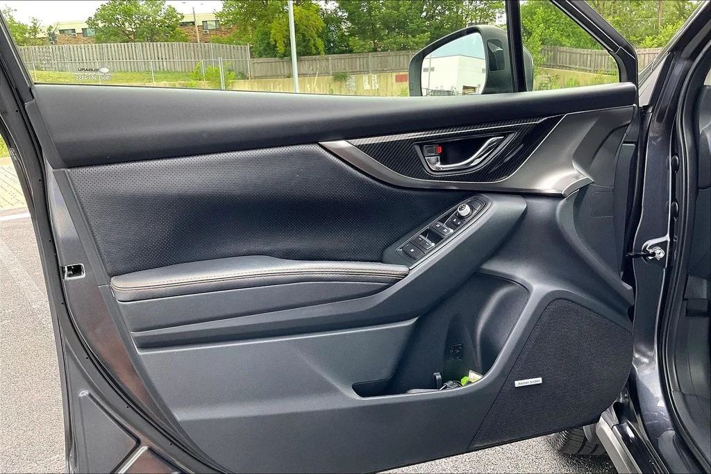 Used 2018 Dark Gray Metallic Subaru 2.0i Limited image 23