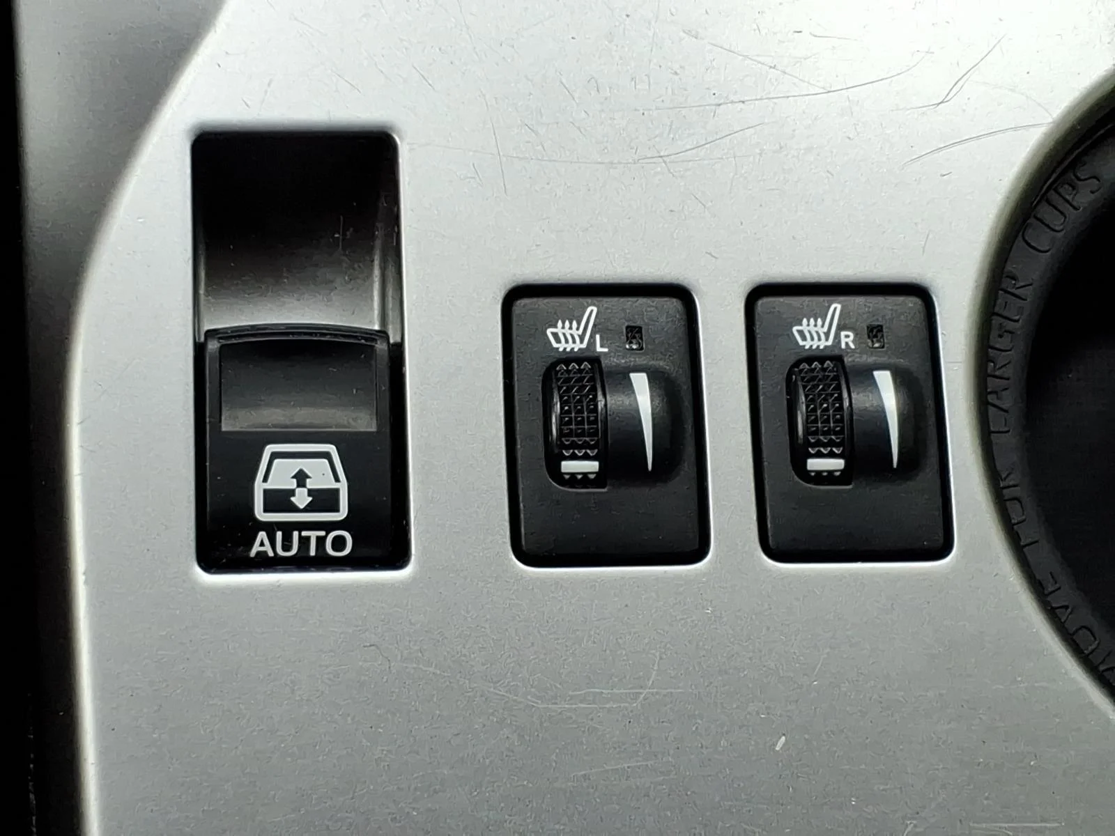 Used 2021 Magnetic Gray Metallic Toyota SR5 Premium image 22