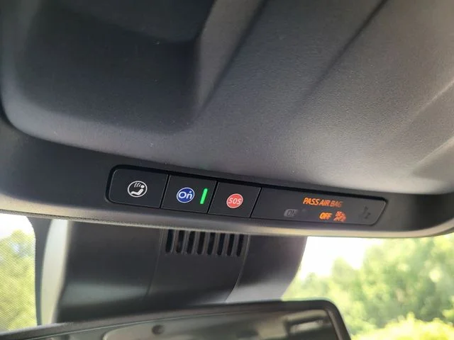 Used 2023 Gray Chevrolet LT image 25