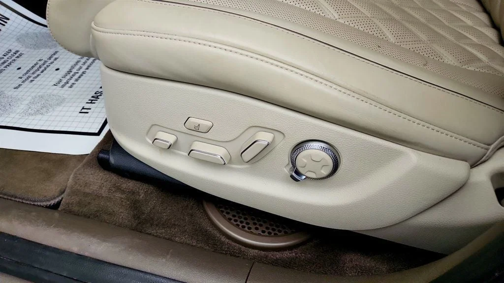 Used 2023 Melbourne Gray Genesis 3.5T AWD w/ Advanced & Prestige Matte Pkgs image 12