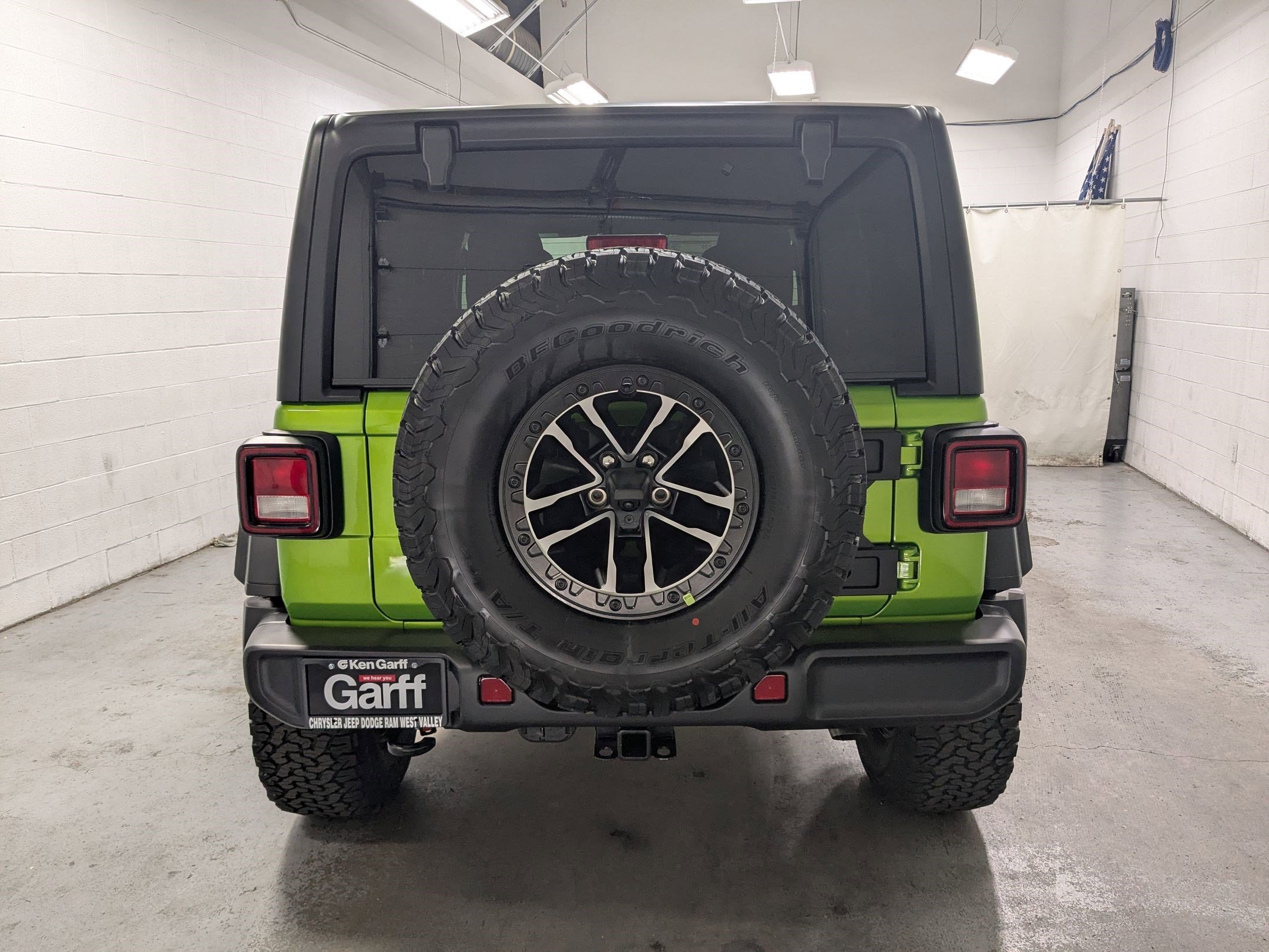 New 2026 Mojito Clear-Coat Exterior Paint Jeep Willys image 5