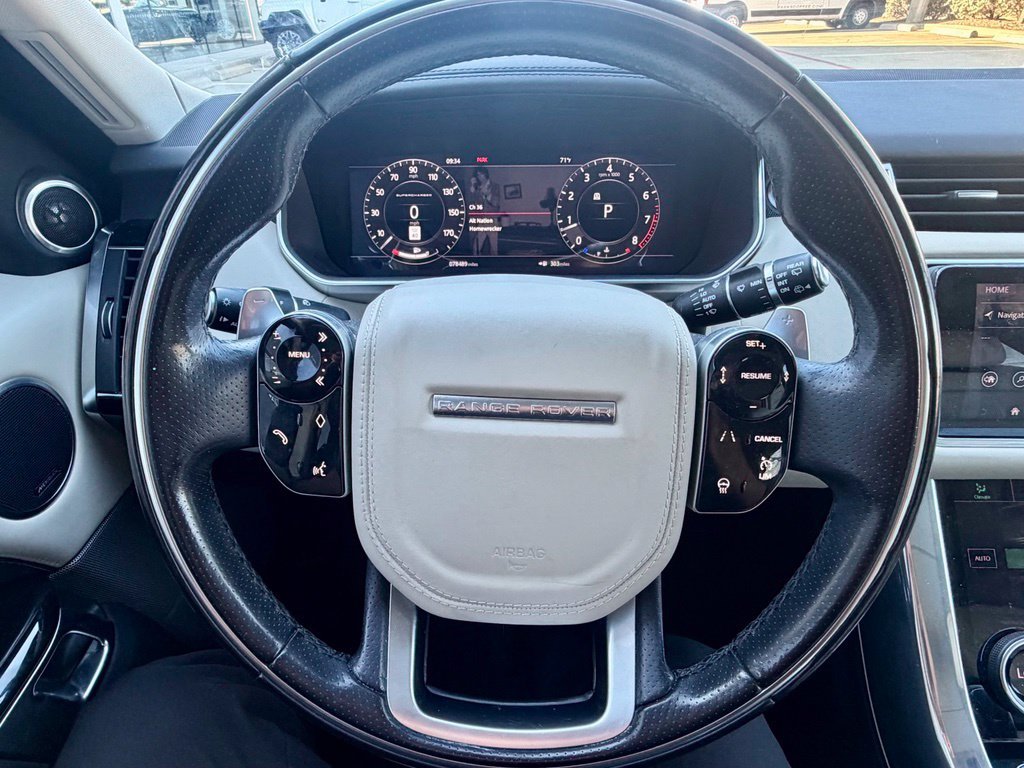 Used 2018 Fuji White Land Rover Autobiography image 8