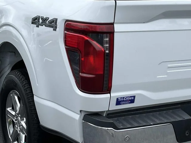 Used 2024 White Ford XLT image 5