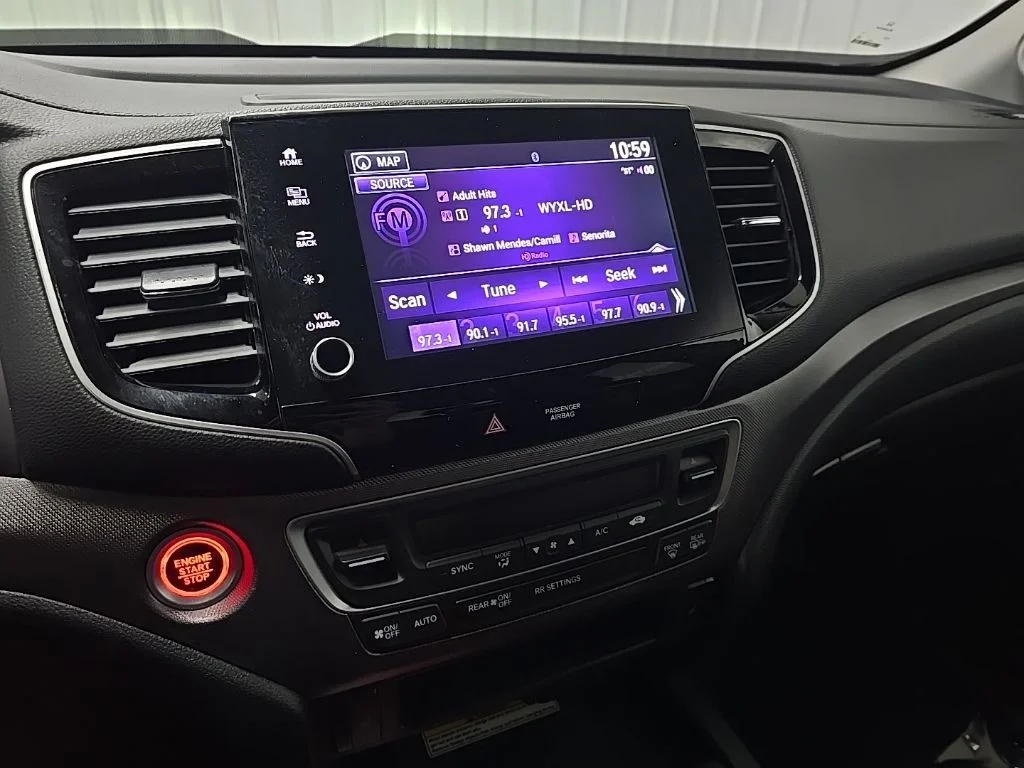Used 2023 White Honda RTL-E image 27
