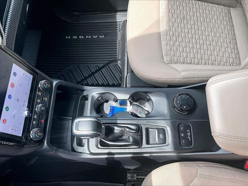 Used 2024 Blue Ford XLT image 19