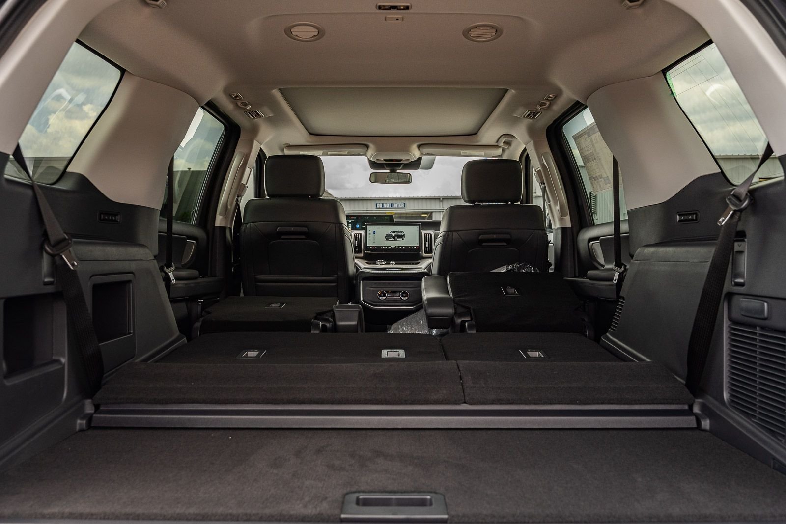 New 2026 Agate Black Metallic Ford Active image 29