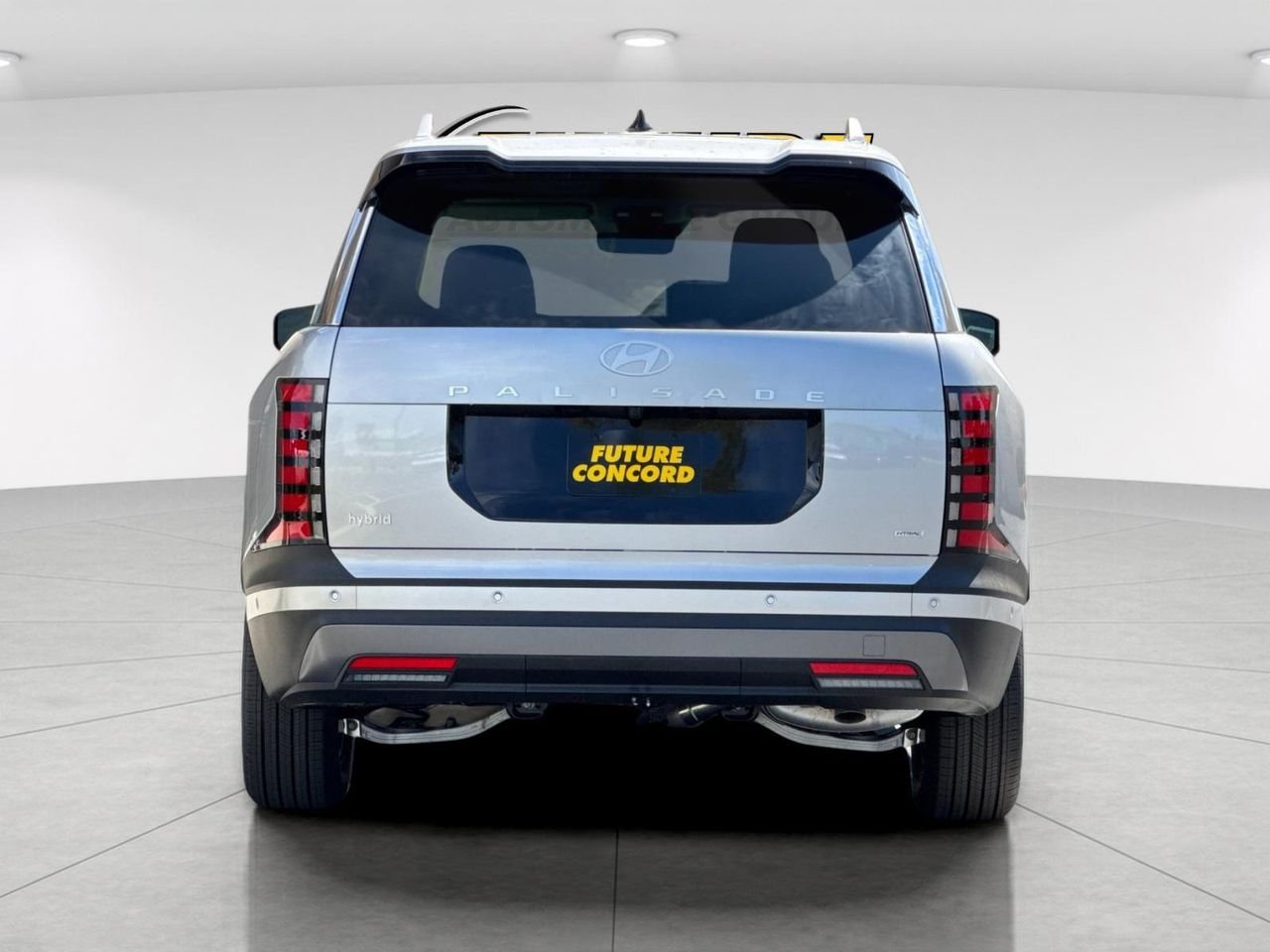 New 2026 Silver Hyundai SEL Premium 7P image 4
