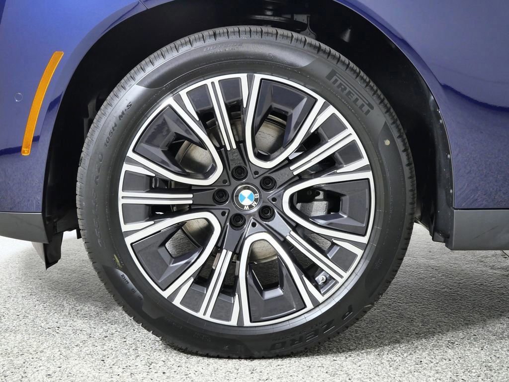 Used 2026 Tanzanite Blue II Metallic BMW 30 xDrive image 18