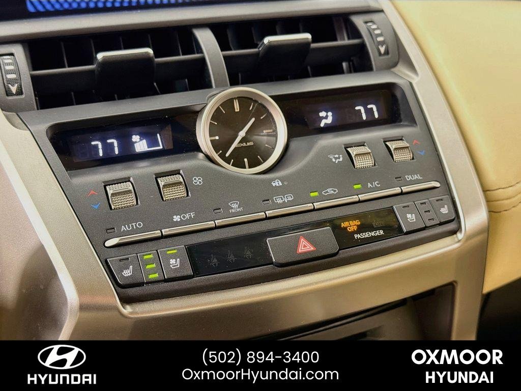 Used 2021 Eminent White Pearl Lexus Base image 15