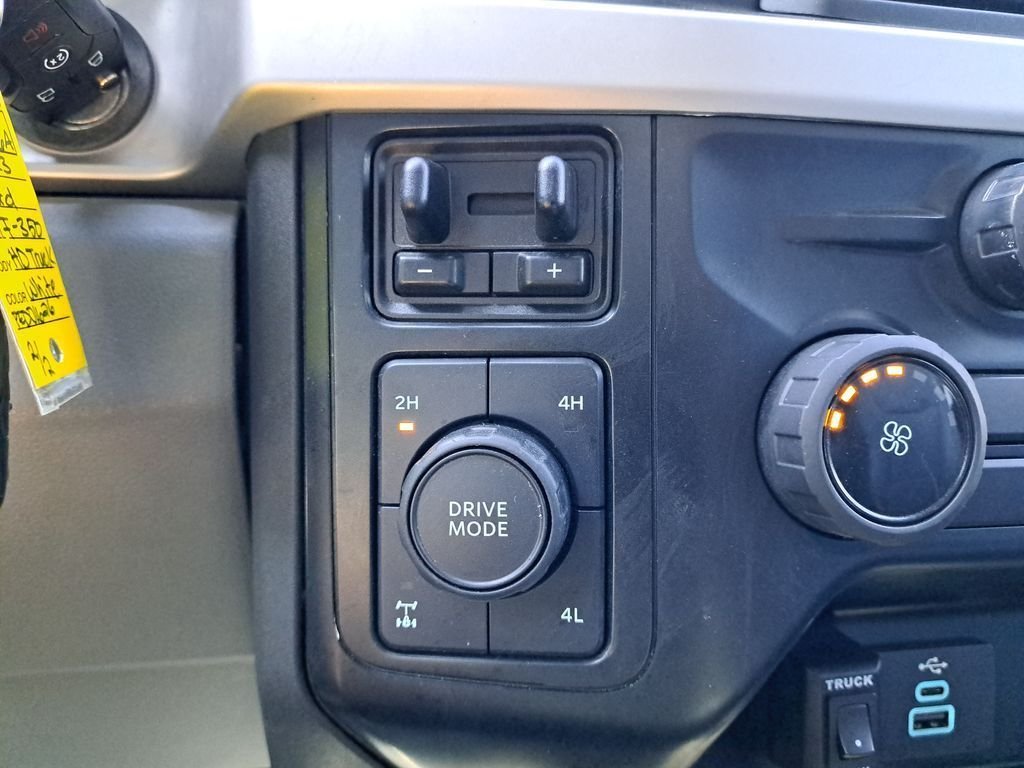 Used 2023 White Ford XL image 18