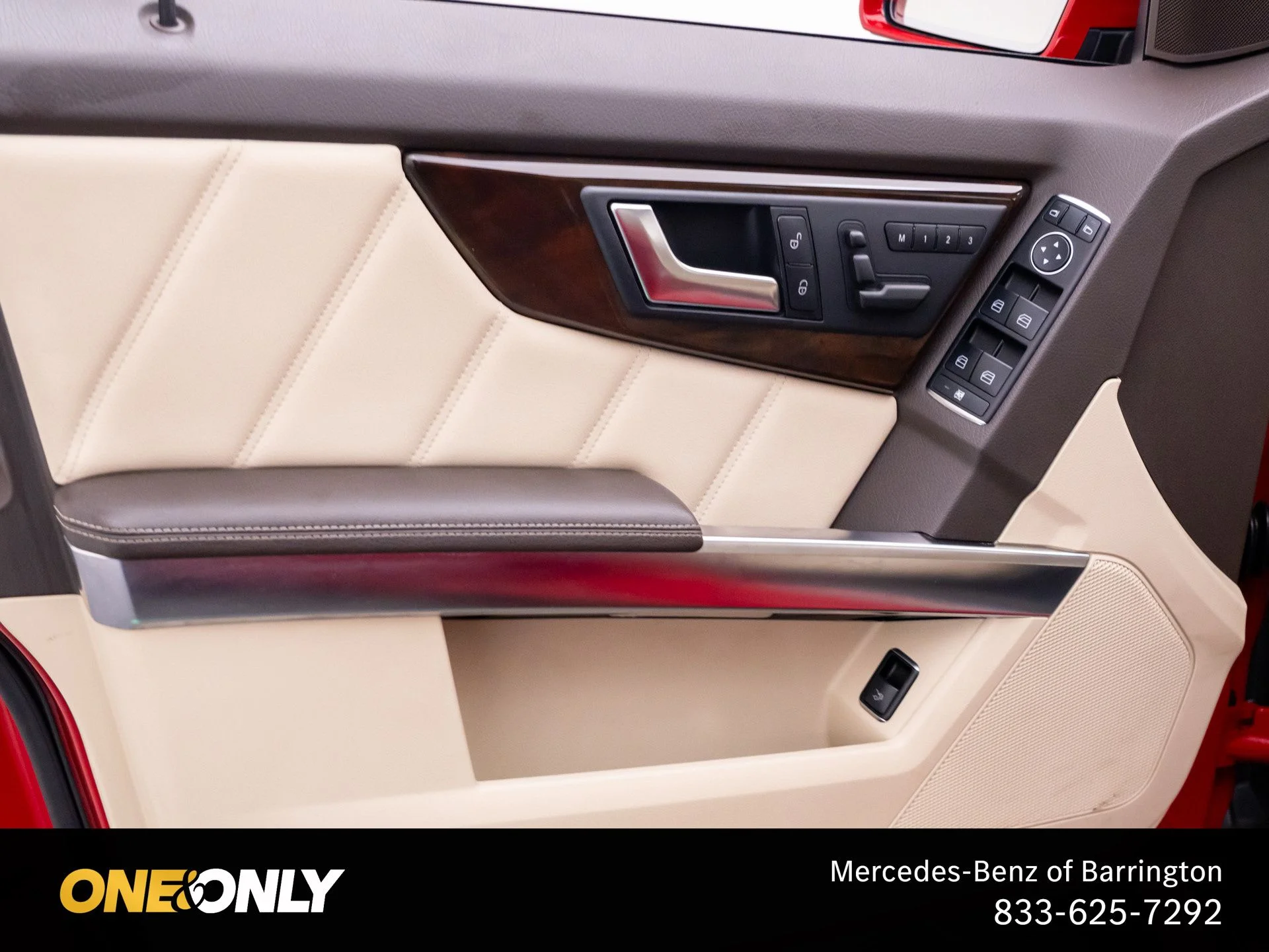Used 2014 Red Mercedes-Benz GLK 350 image 13