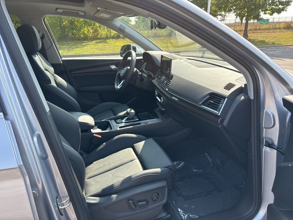 Used 2025 Silver Audi 45 S line Premium Plus image 11
