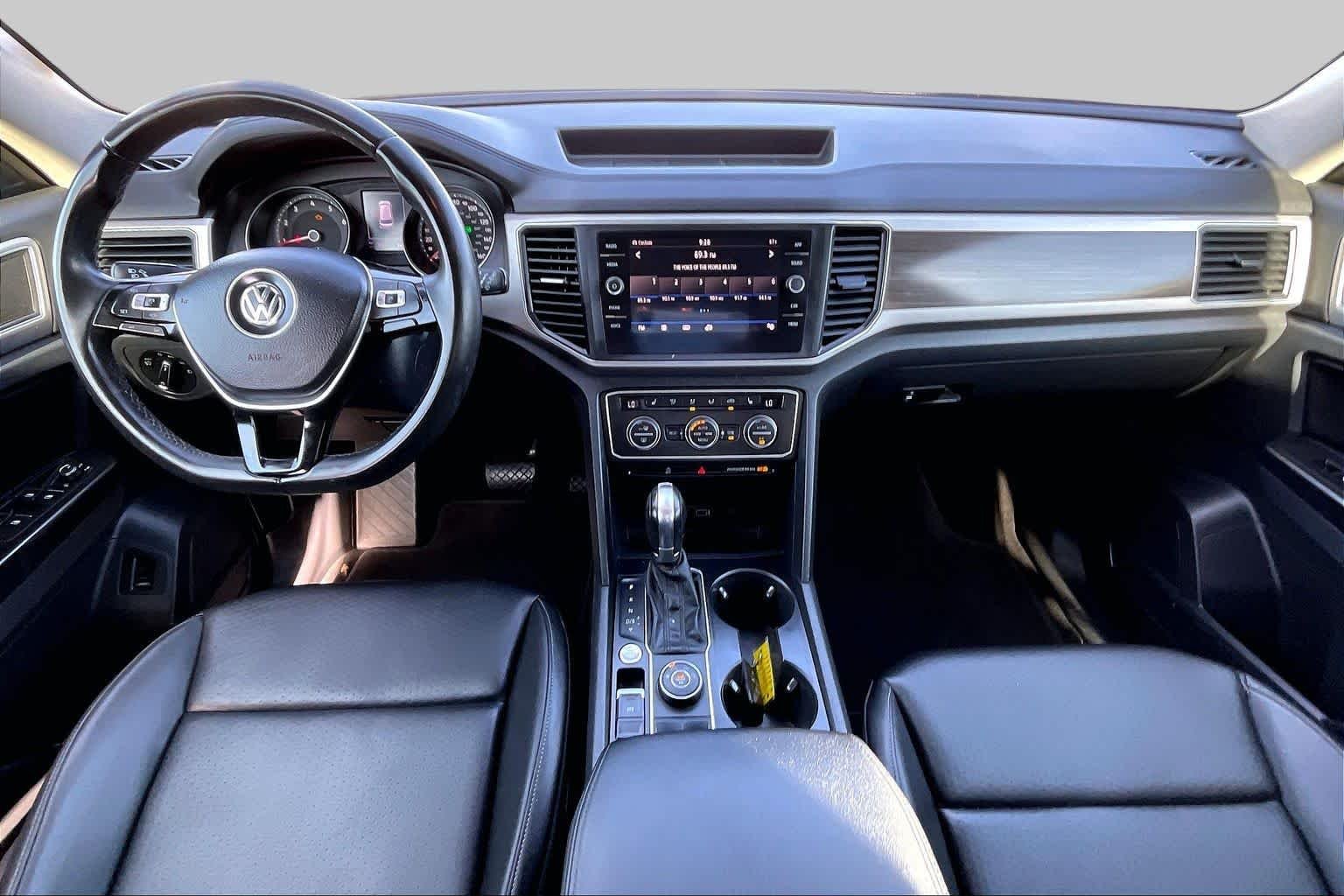 Used 2019  Volkswagen 3.6L V6 SE w/Technology image 14