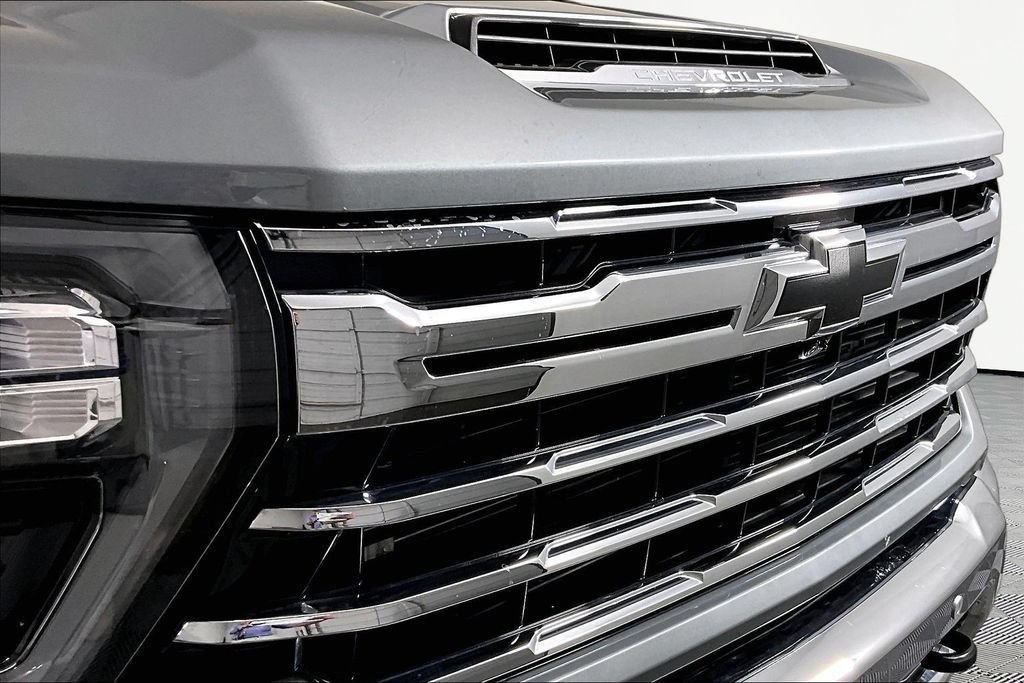 2024 Chevrolet Silverado 2500HD LTZ - Photo 29