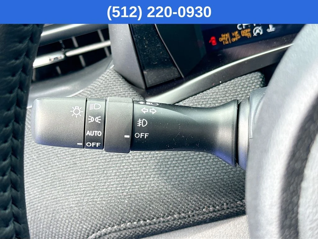 New 2026 CRYSTAL BLACK SILICA Subaru Limited image 13
