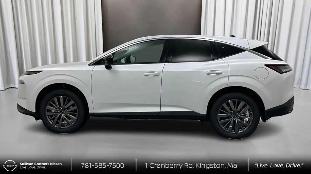 New 2026 White Nissan SL image 8