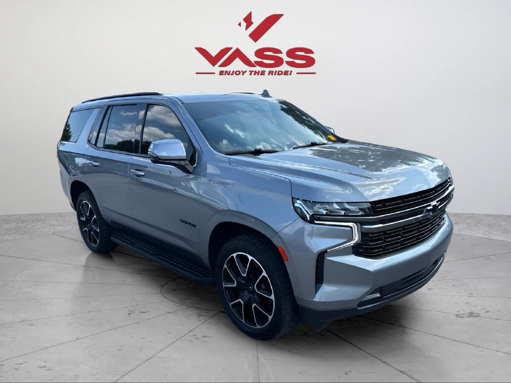 Used 2022 Steel Metallic Chevrolet RST image 7