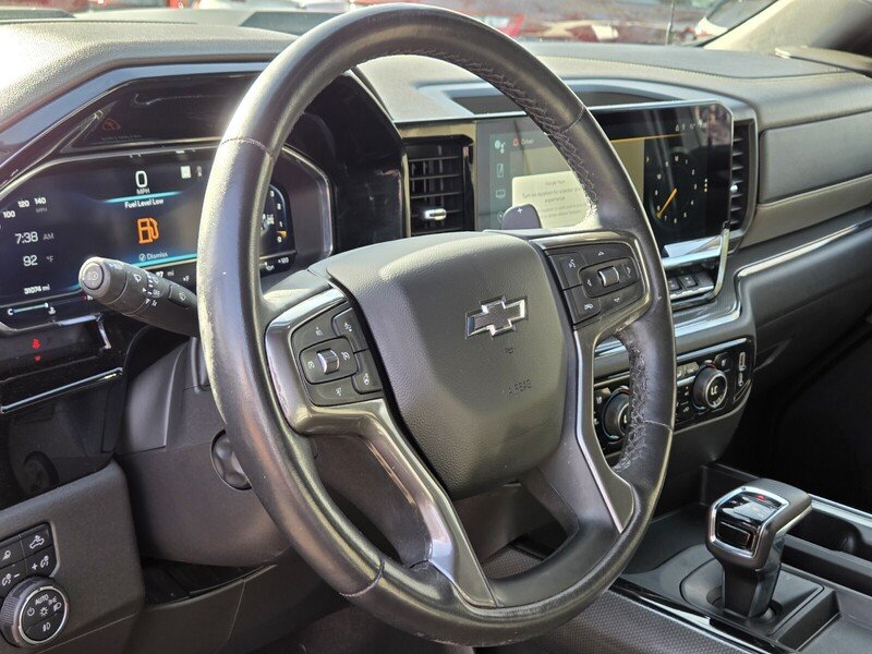 Used 2022 Gray Chevrolet ZR2 image 25