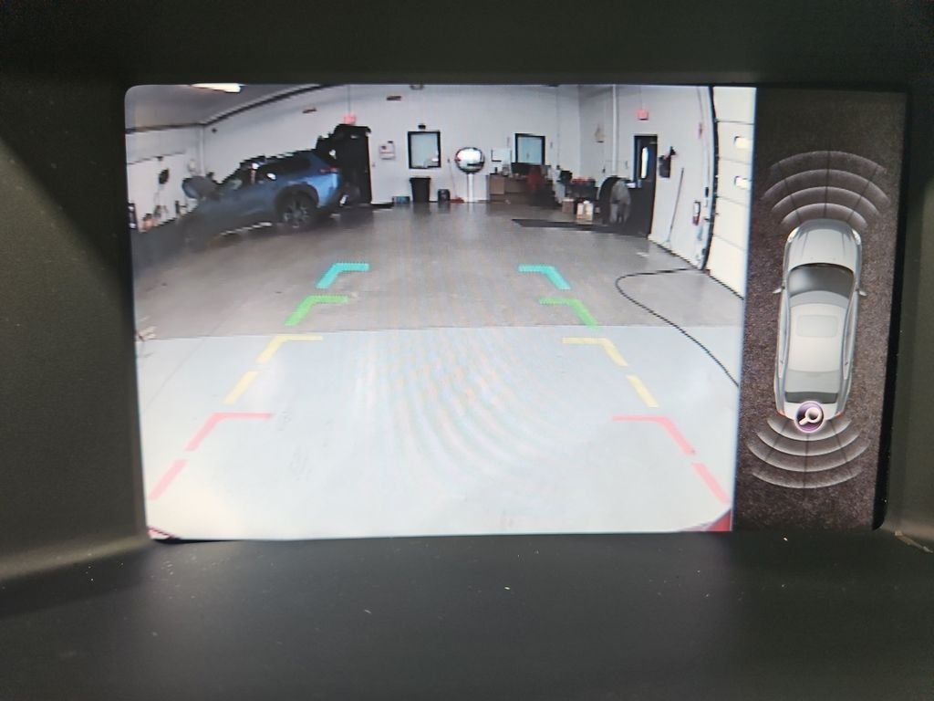 Used 2013 Red Volvo  image 19