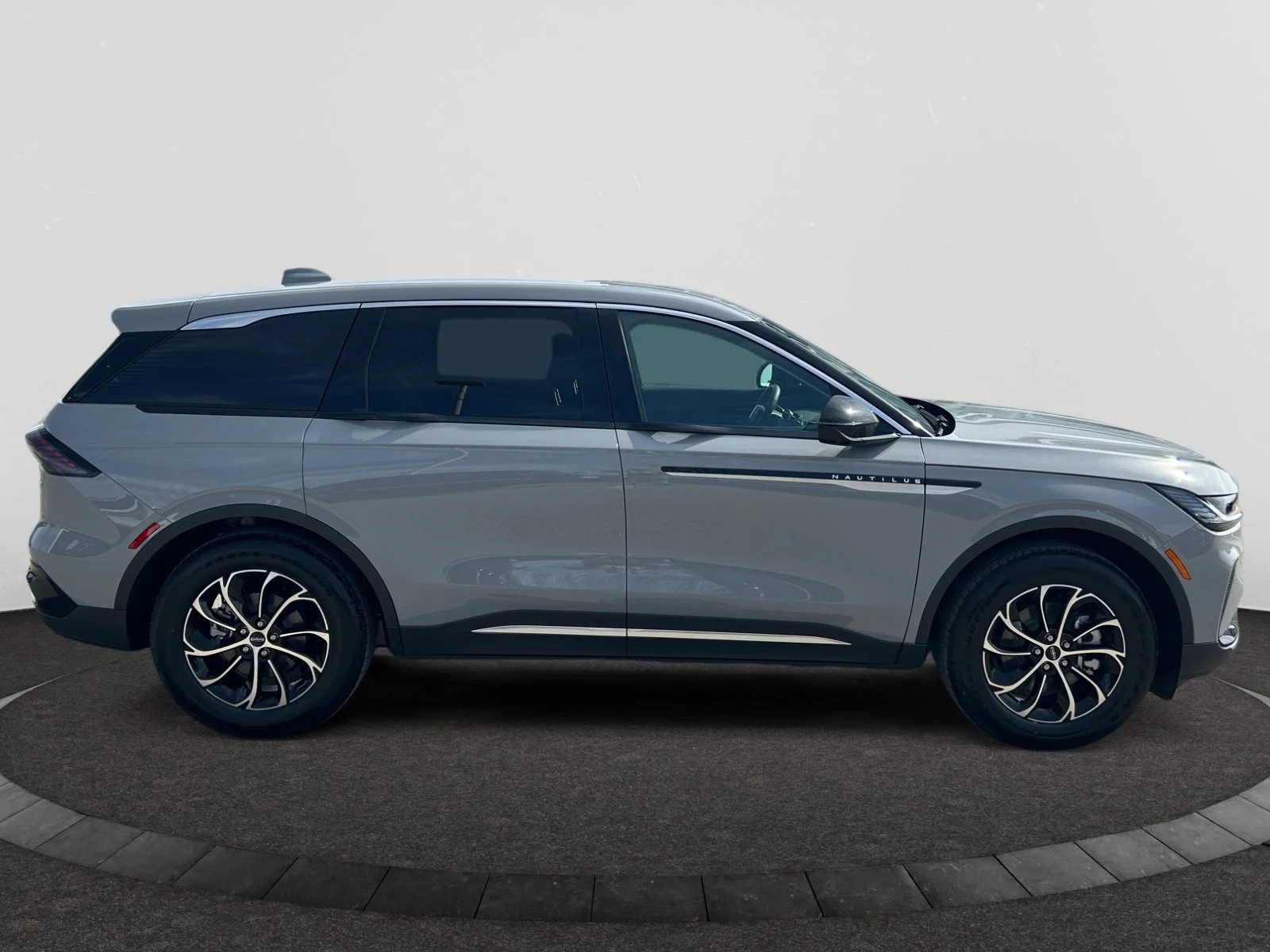 New 2026 Grey Matter Metallic Clearcoat Lincoln Premiere image 6