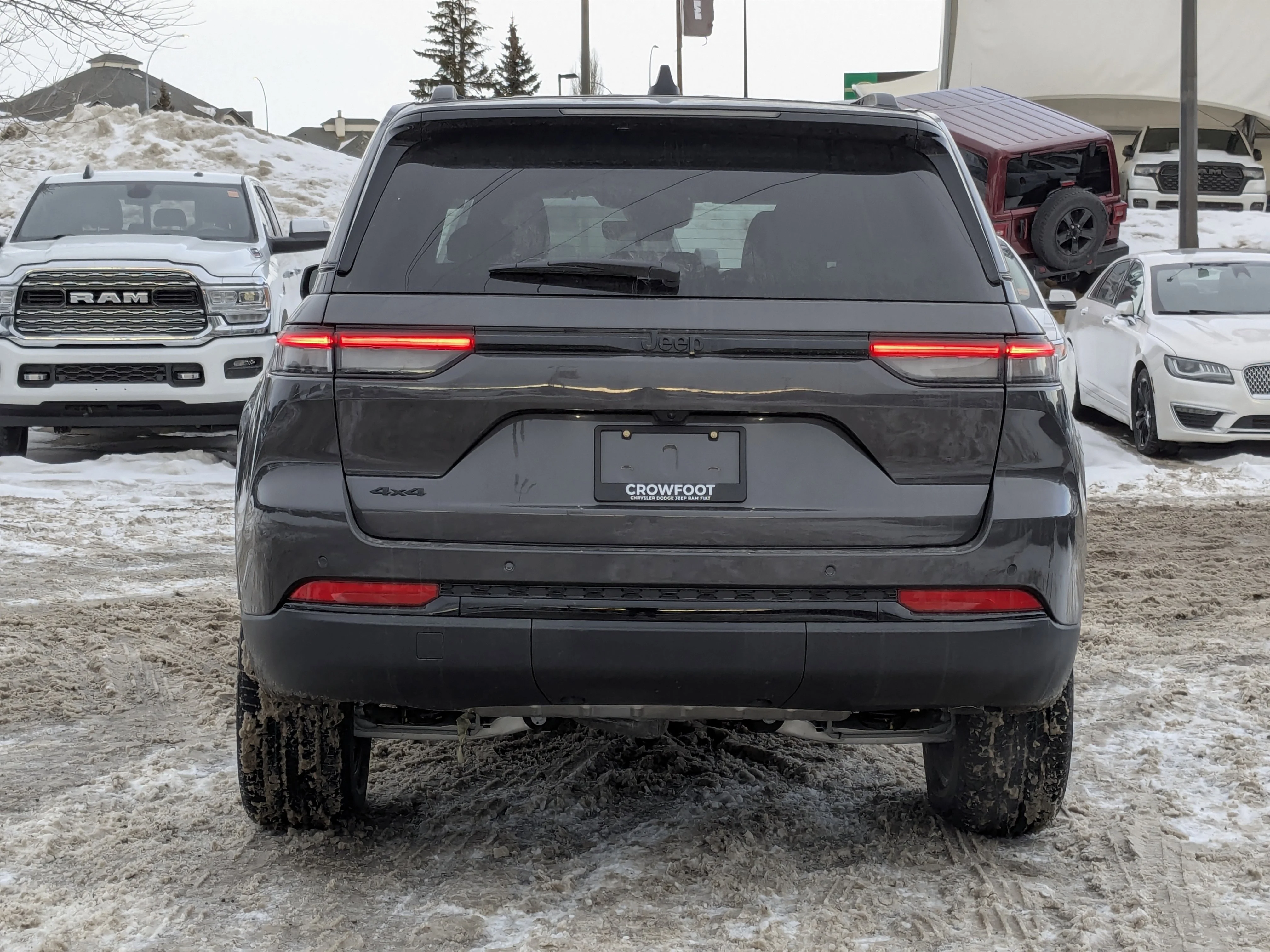New 2025 Grey Jeep Altitude - - POWER SUNROOF - POWER LIFTGATE - ADAPTIVE CRUISE & TONS MORE! image 7